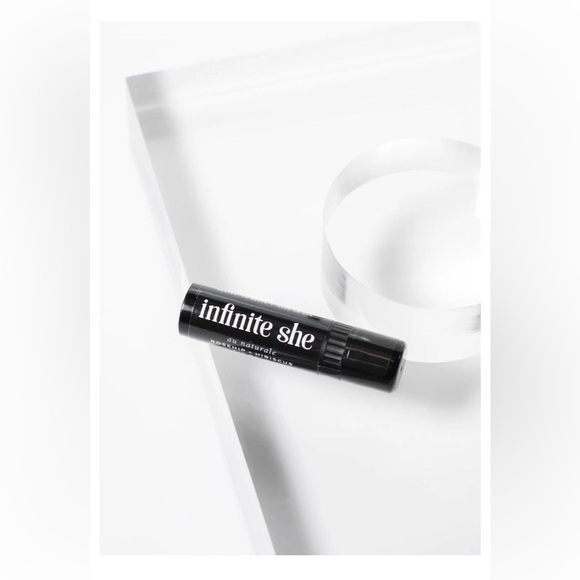 NEW 2PC Margot Elena Infinite She Vibrant Set - Picture 8 of 9